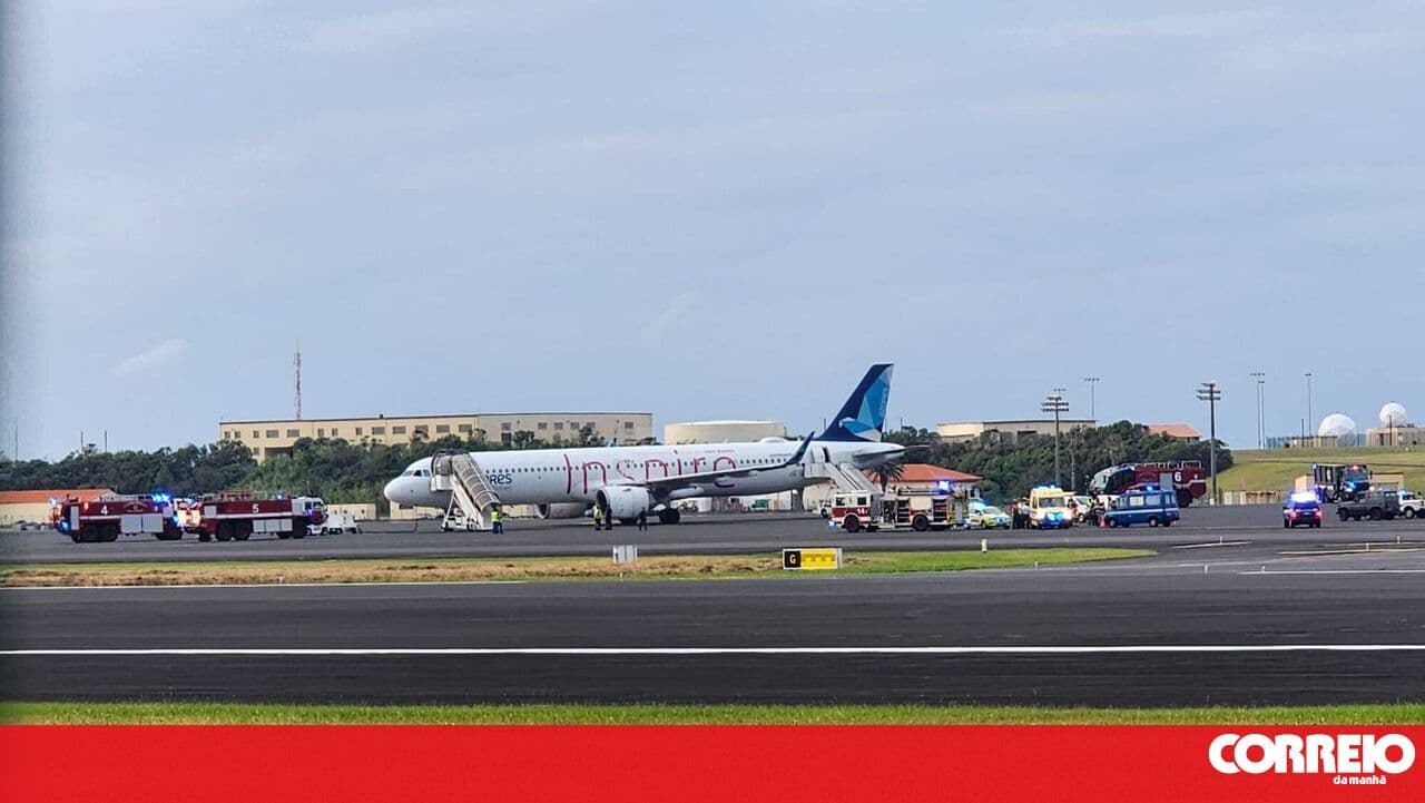 SATA wants to review company agreement for crew members to "increase flexibility"