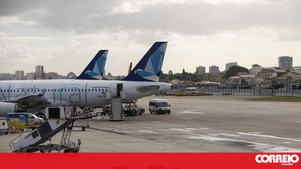 Deadline for non-binding bids for Azores Airlines set for 21 September