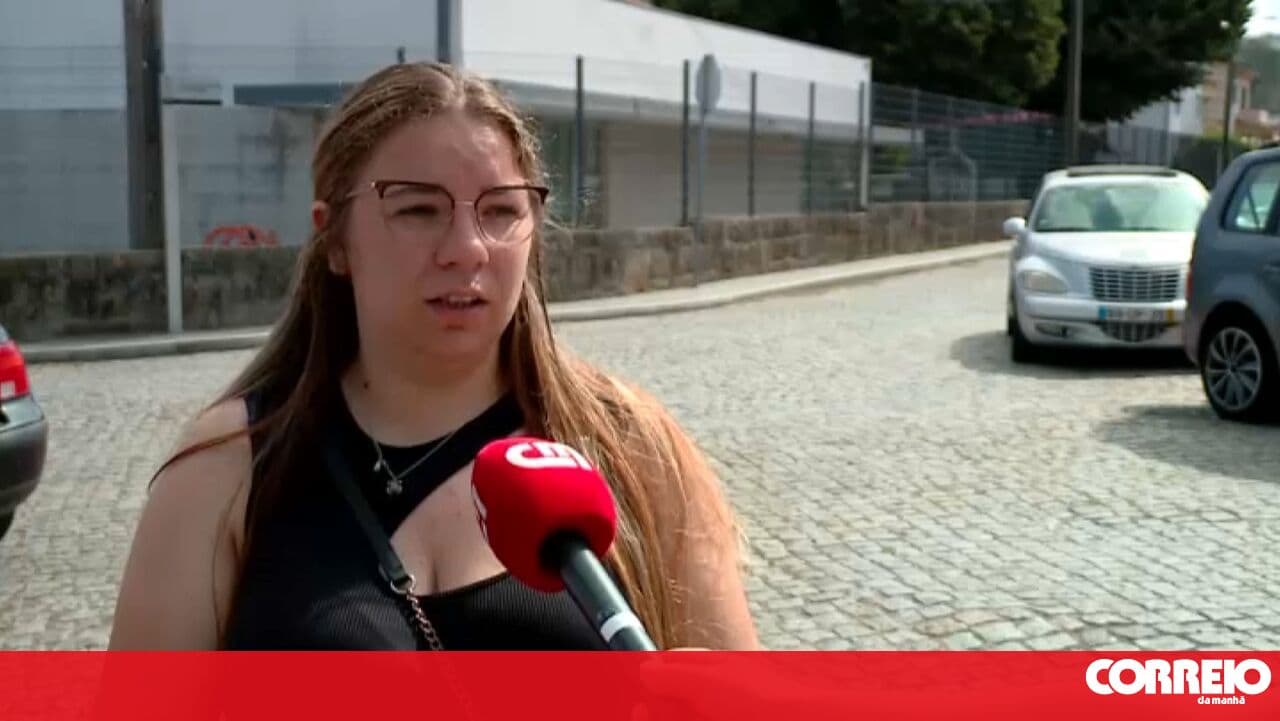 "We find them everywhere, on clothes, on footwear. We can't take it anymore": Residents despair over flea infestation in Maia