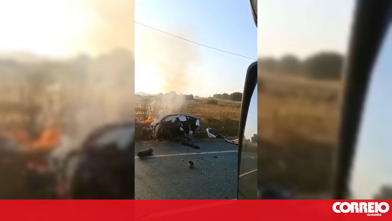 One seriously injured and IC1 closed after collision between truck and car in Santiago do Cacém
