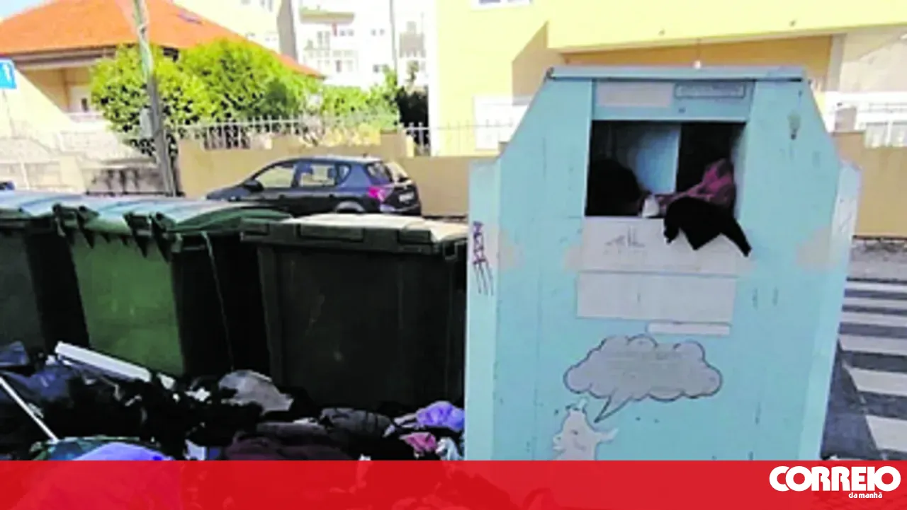 Sintra extends deadline for clothing container collection