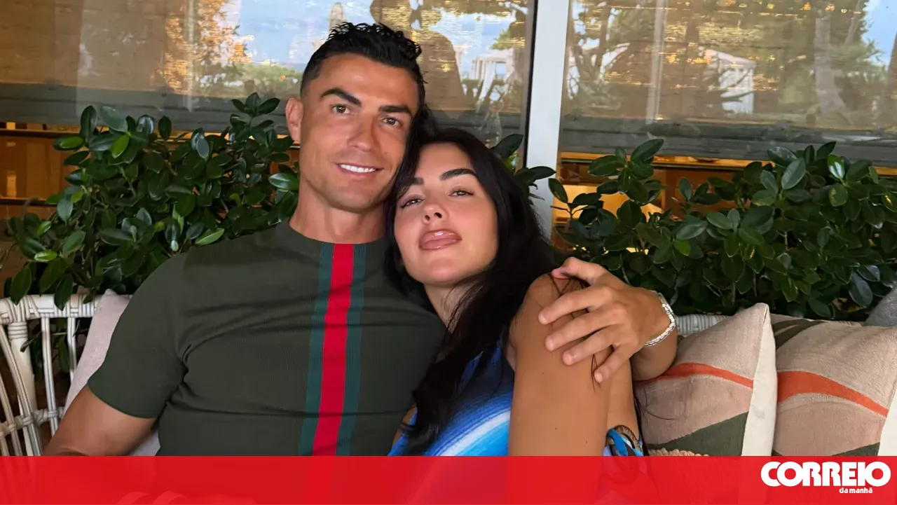 Cristiano Ronaldo and Georgina Rodríguez married in their living room and headed to the Sanctuary of Fátima