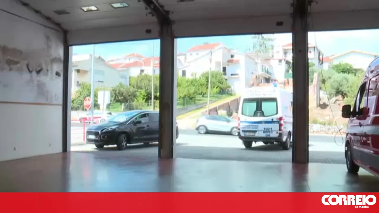 Baby born in ambulance on the way to Leiria hospital