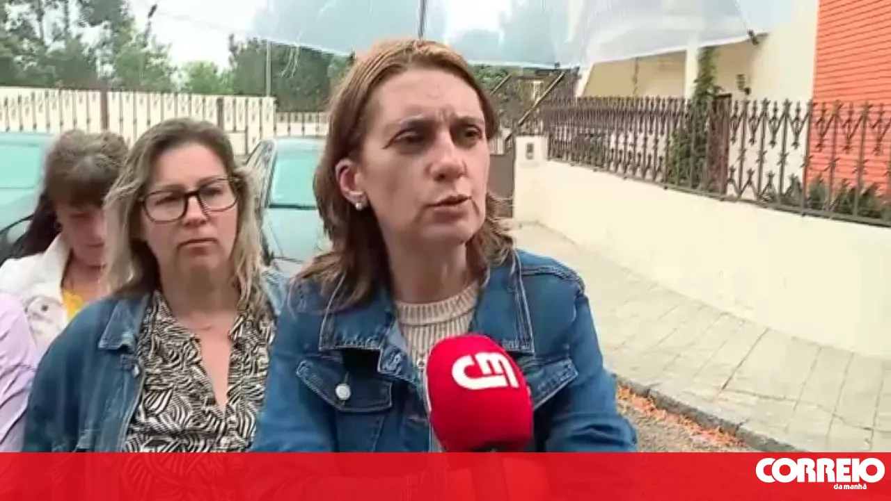 Around 60 workers at a footwear factory in Avintes have lost their jobs