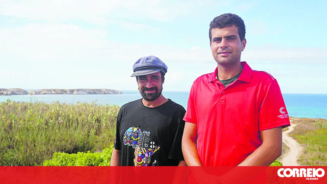 Residents oppose new kaolin mining in Peniche forest
