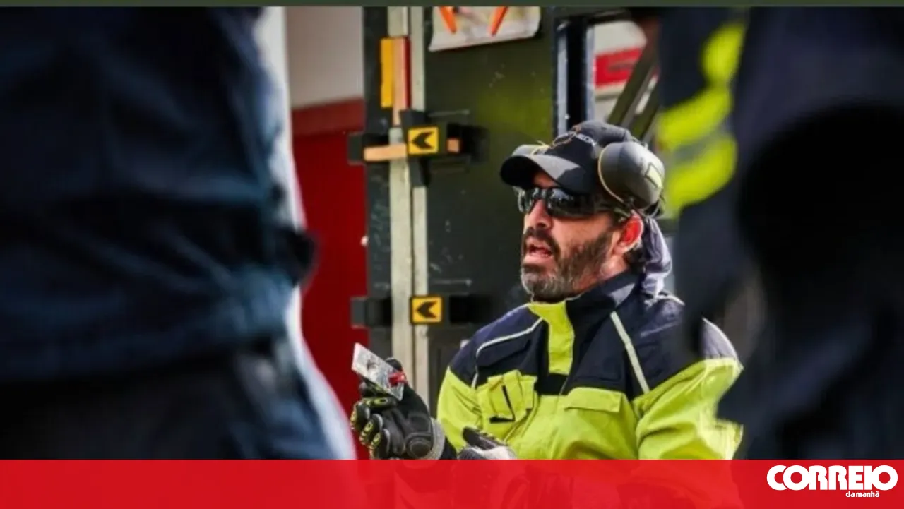 Sapper sub-chief dies in crash on the 25 de Abril Bridge