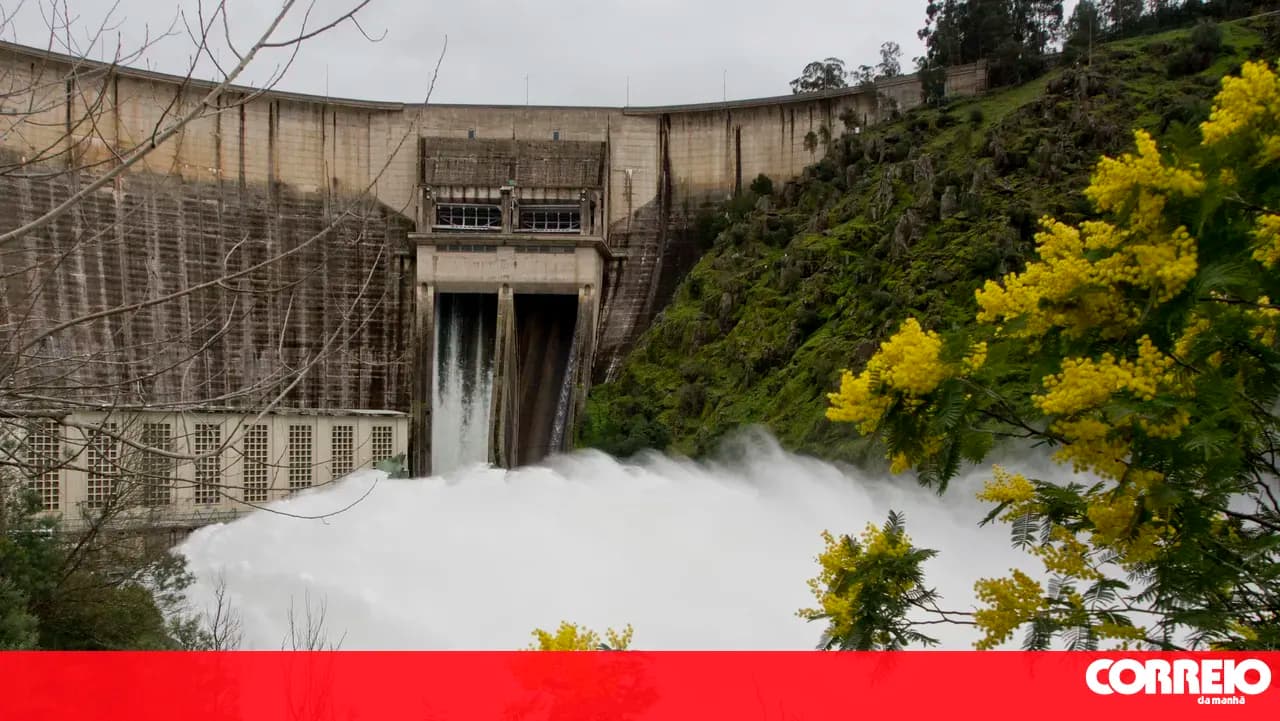 Castelo do Bode supplying the South Bank divides environmentalists