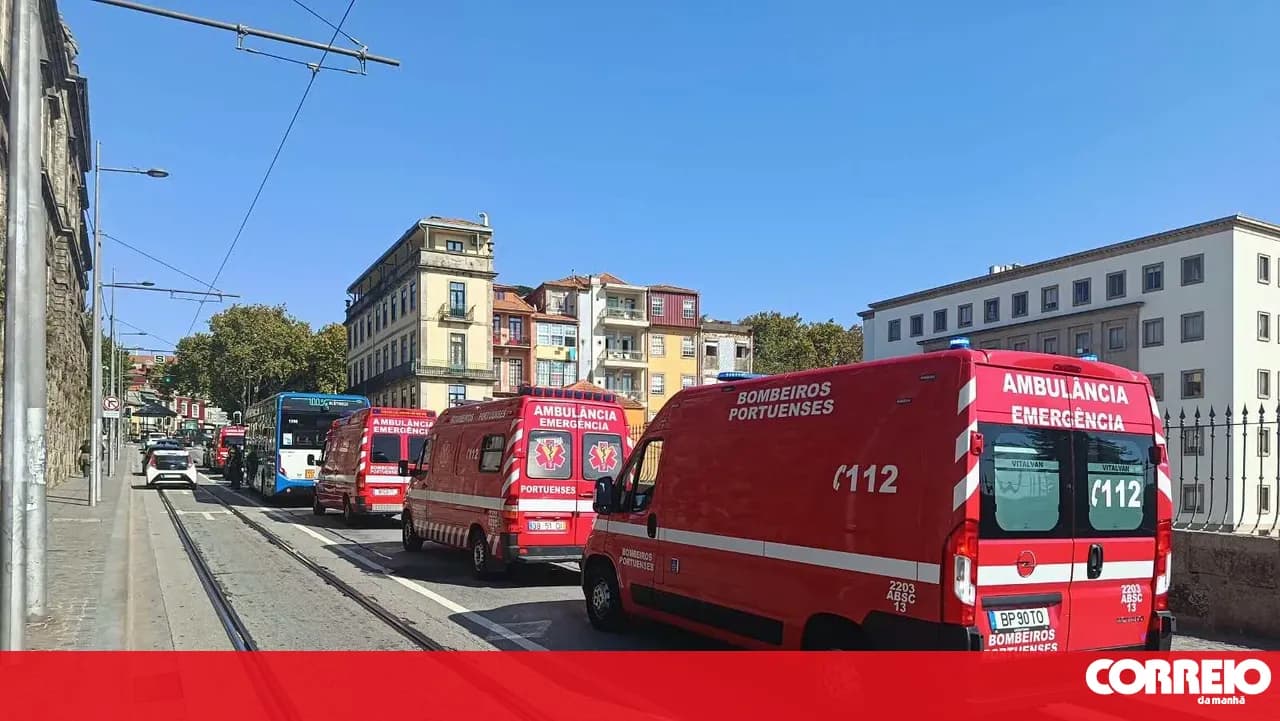 Five injured in bus and car accident in Porto. TVDE driver assaulted