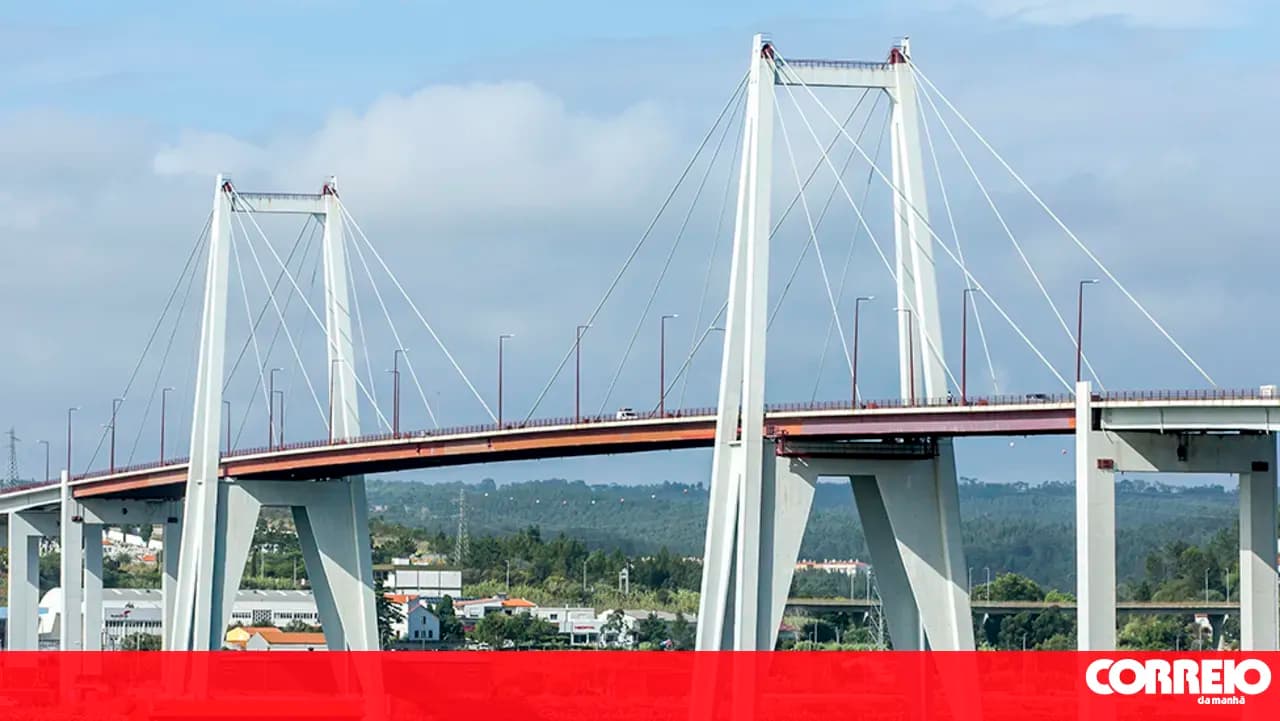 IP moves forward with the refurbishment of a railway viaduct in Figueira da Foz