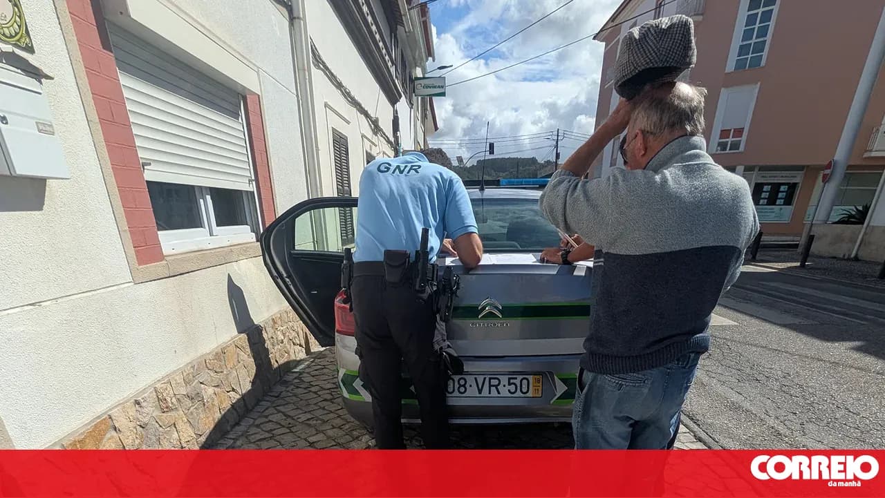 Fraudsters fake car damage to steal bank cards