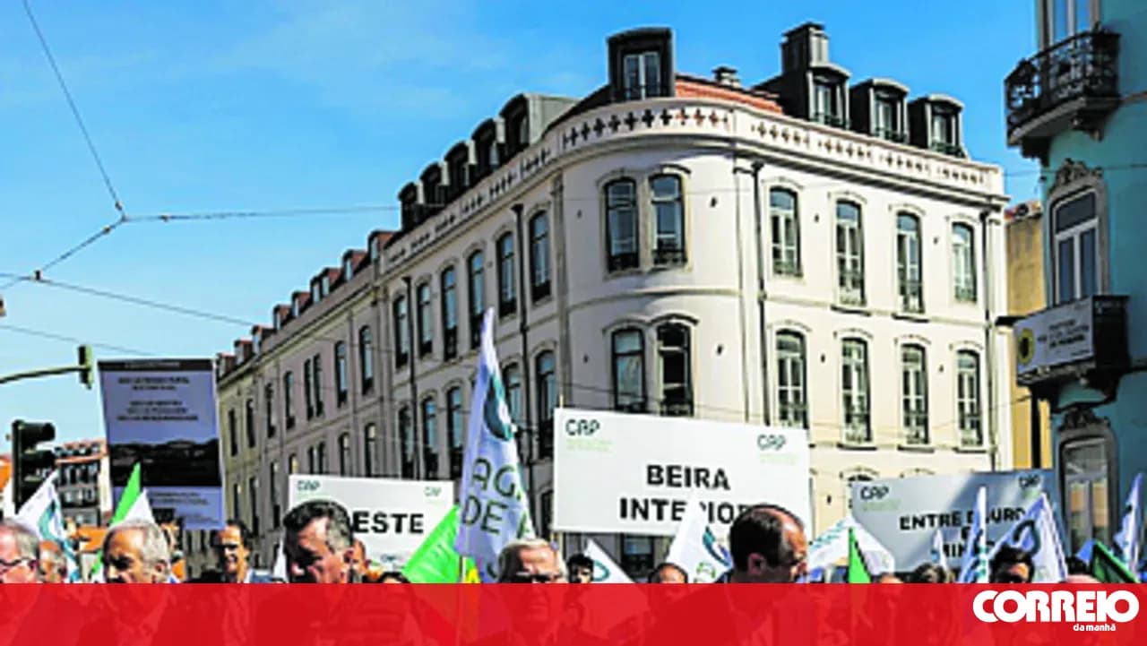 Farmers demand support
