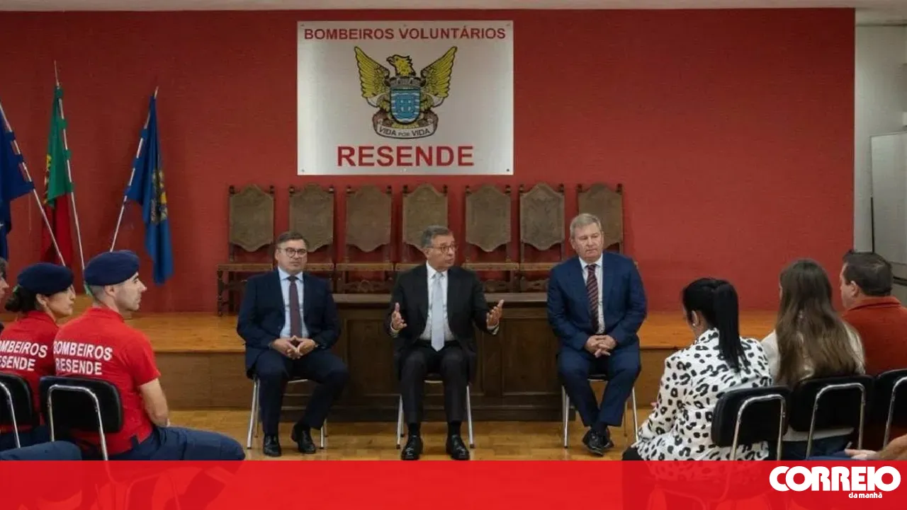 President of the Republic visits the fire department of the firefighter from Resende who died in the line of duty
