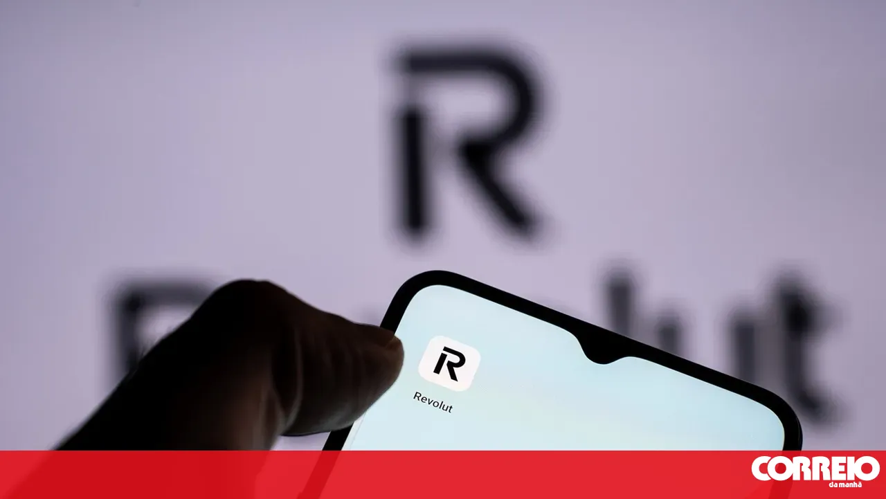 Revolut cards and services down due to a technical failure