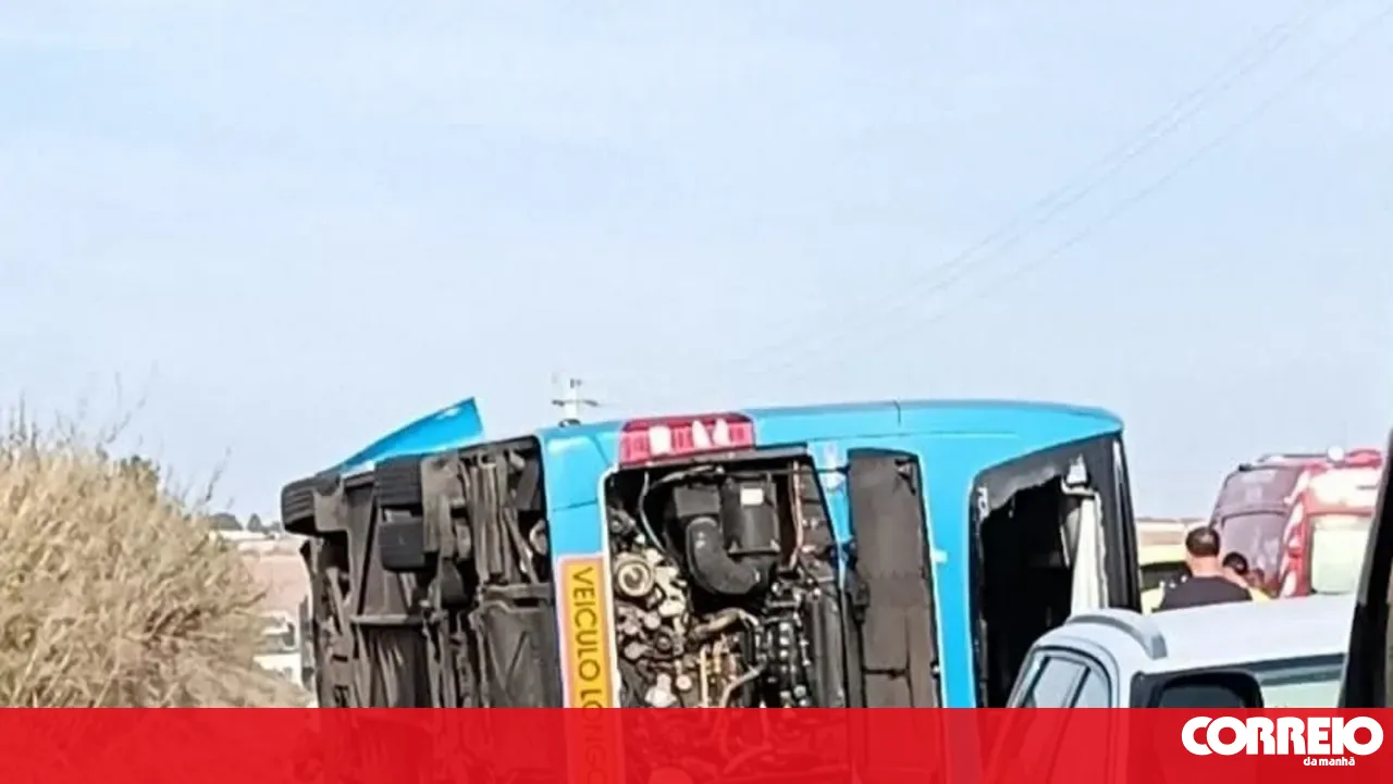EN260 fully reopened to traffic after bus crash in Beja