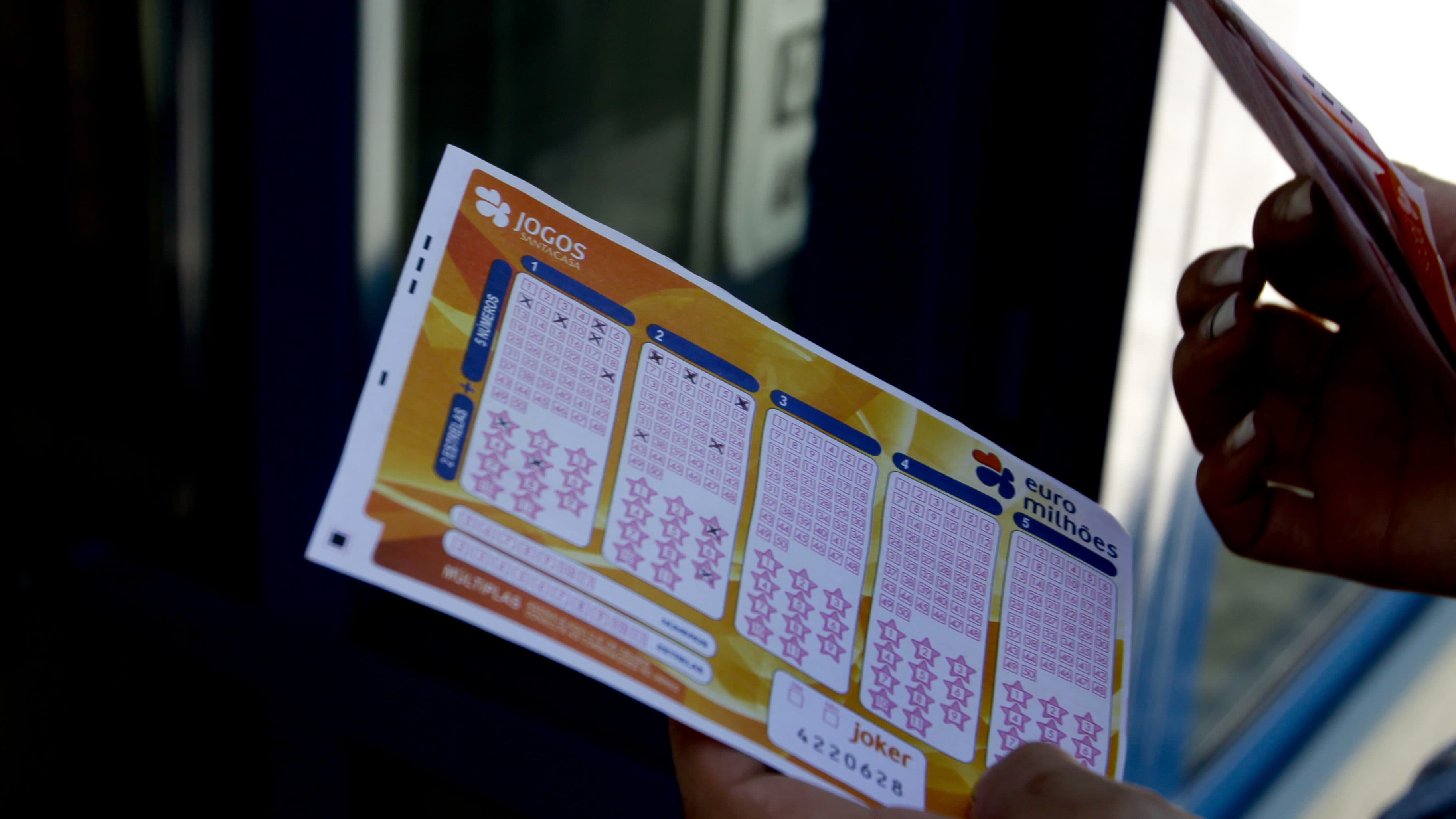 This is the Euromillions winning combination. The jackpot is 63 million euros