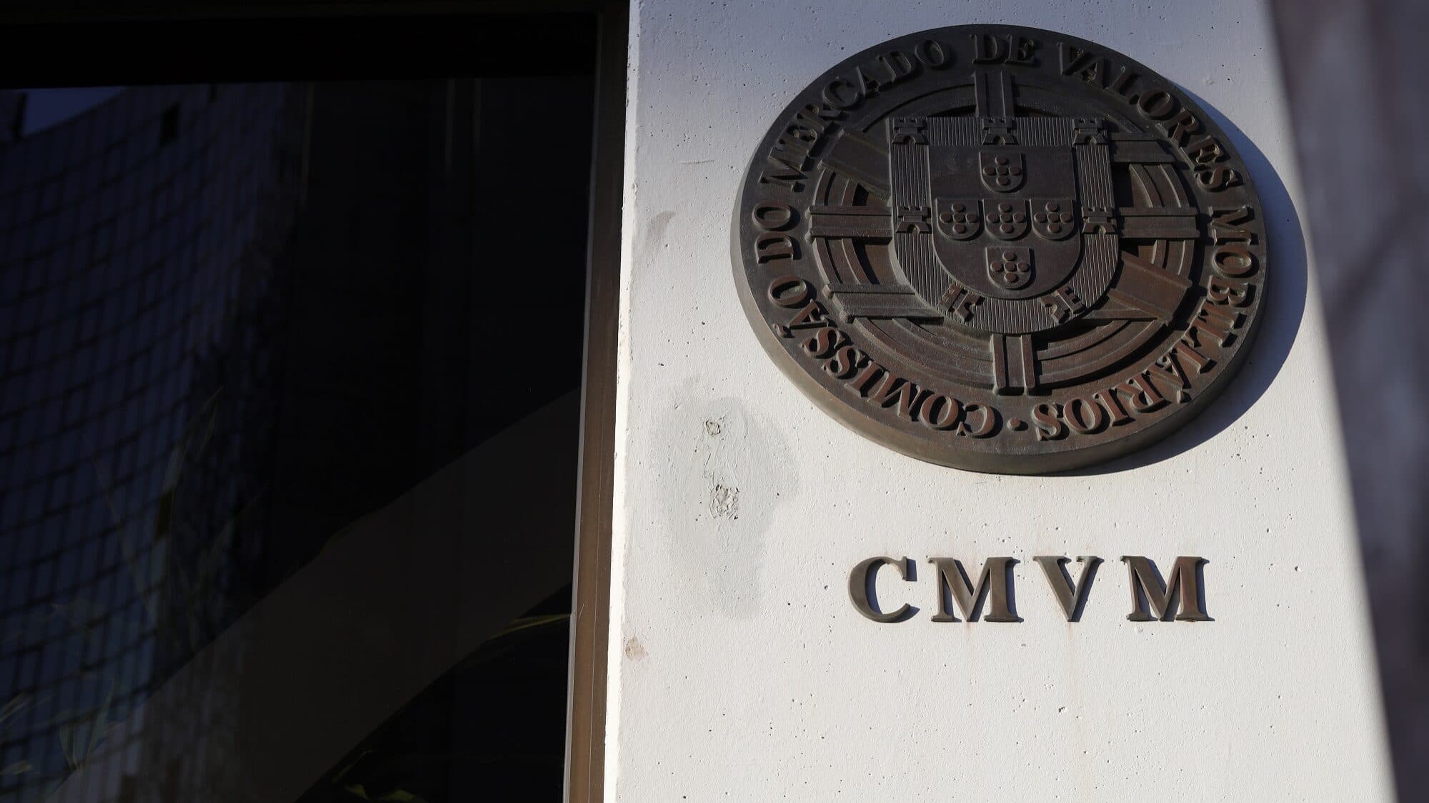 Risks, glossary and authorised providers: CMVM launches crypto-asset explainer