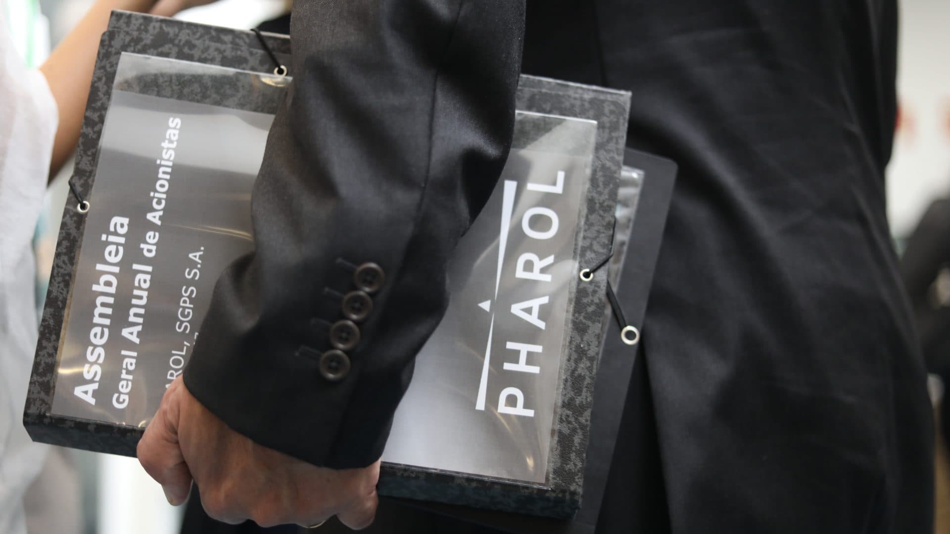 Lack of quorum: Pharol general meeting to reconvene on April 17