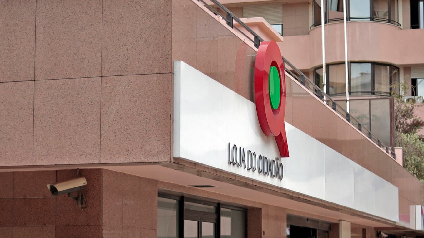 Technical problems halt issuance of criminal record certificates