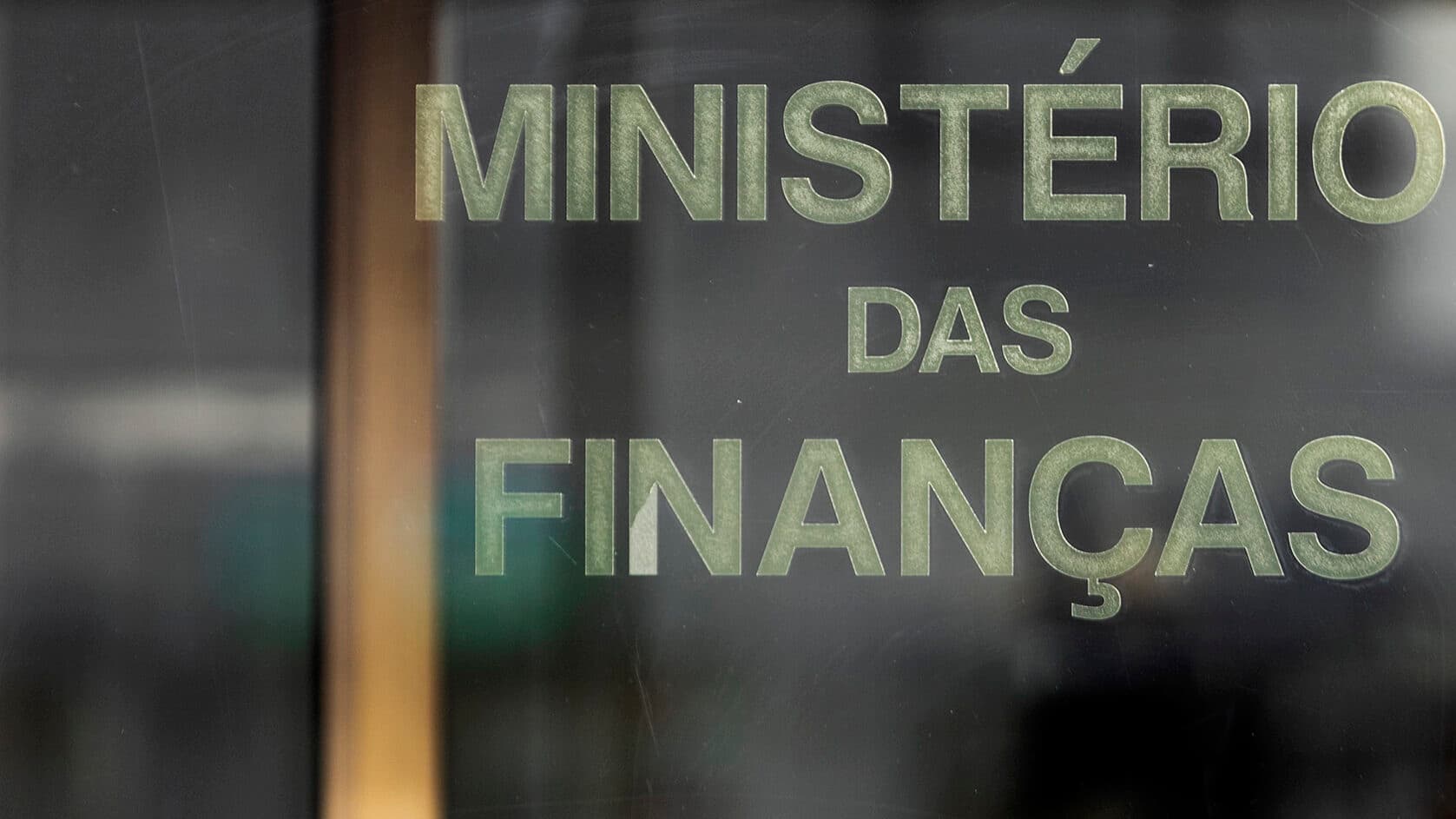 Government and unions begin negotiations to revise inspectorate careers