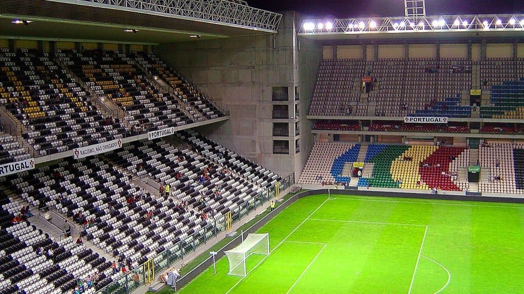 Porto City Council aims to curb real estate speculation in Bessa and guarantee sports facilities for youth