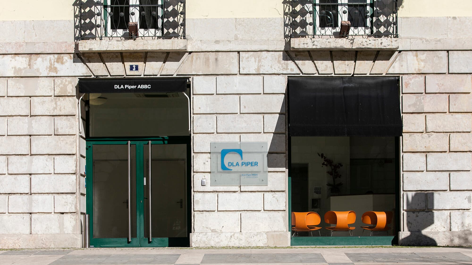 DLA Piper strengthens team with three lawyers