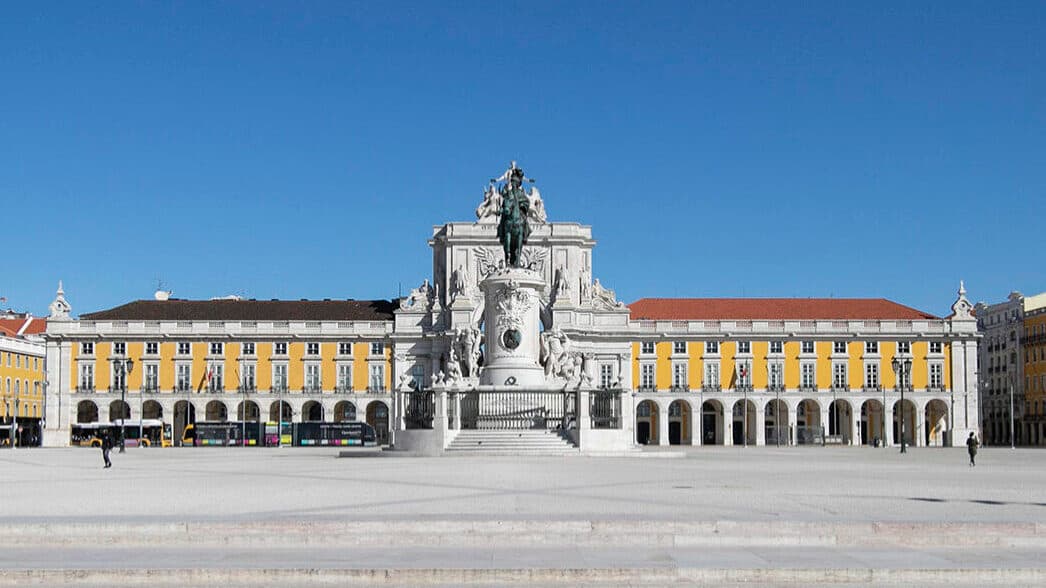 Portugal trapped in a low-growth equilibrium