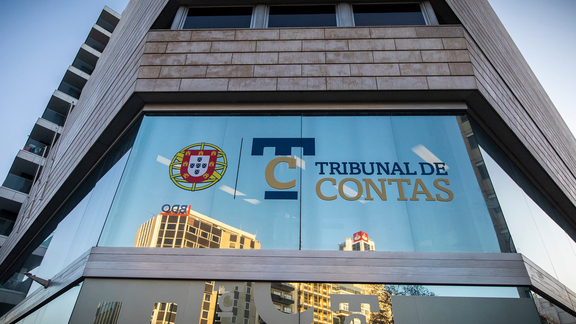 What will change in the oversight of public procurement?