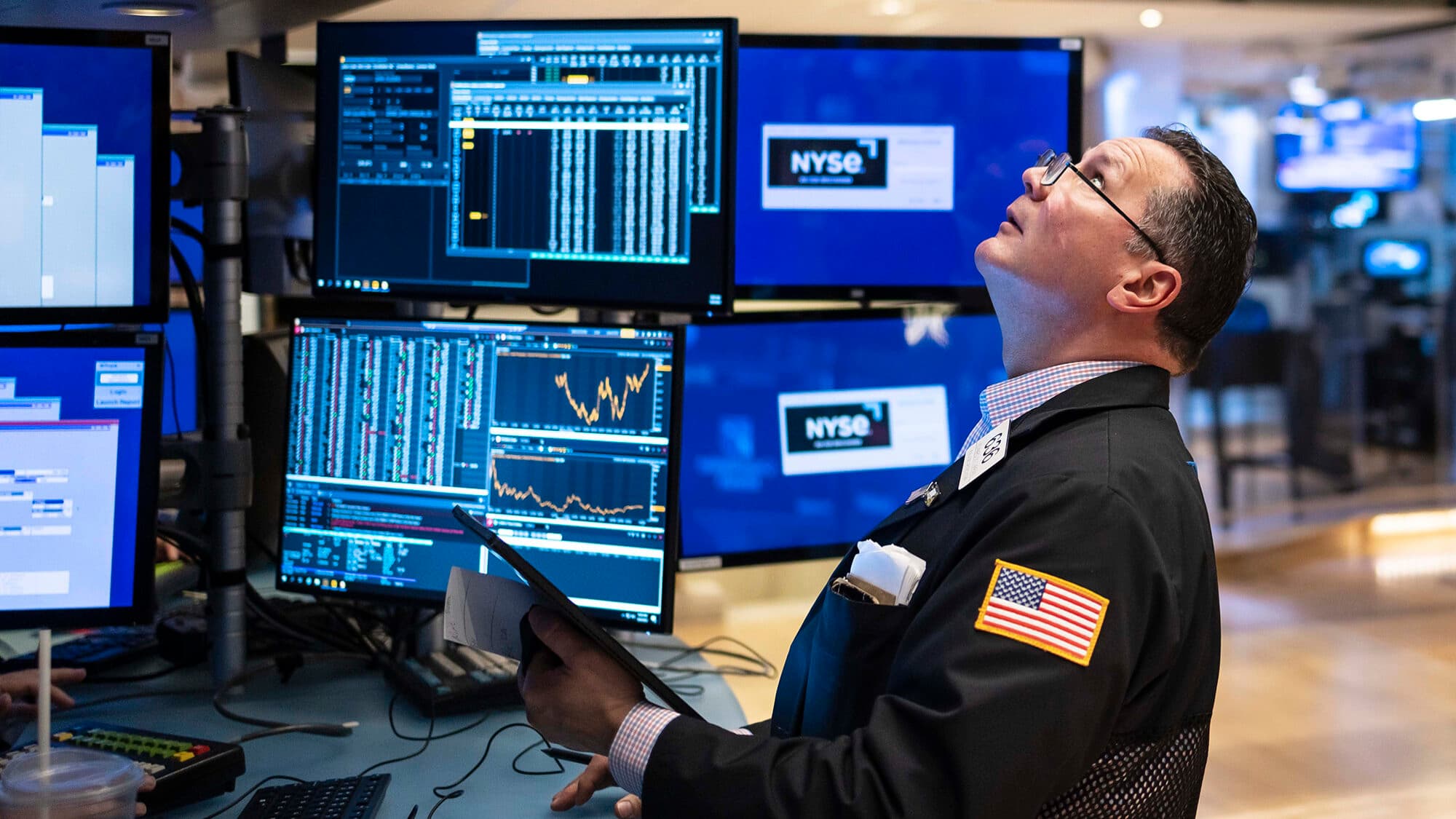 Wall Street breathes a sigh of relief with truce in Iran. Oil companies sink, tech and aviation soar