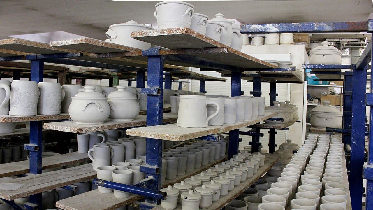 Ceramics industry “on its knees” due to high costs and unfair competition