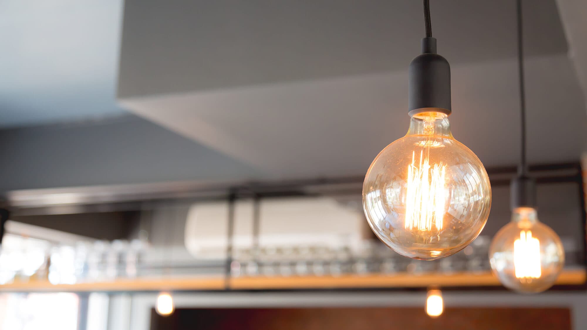 New electricity price hike coming to the regulated market. Bill to rise by 2.7% in October