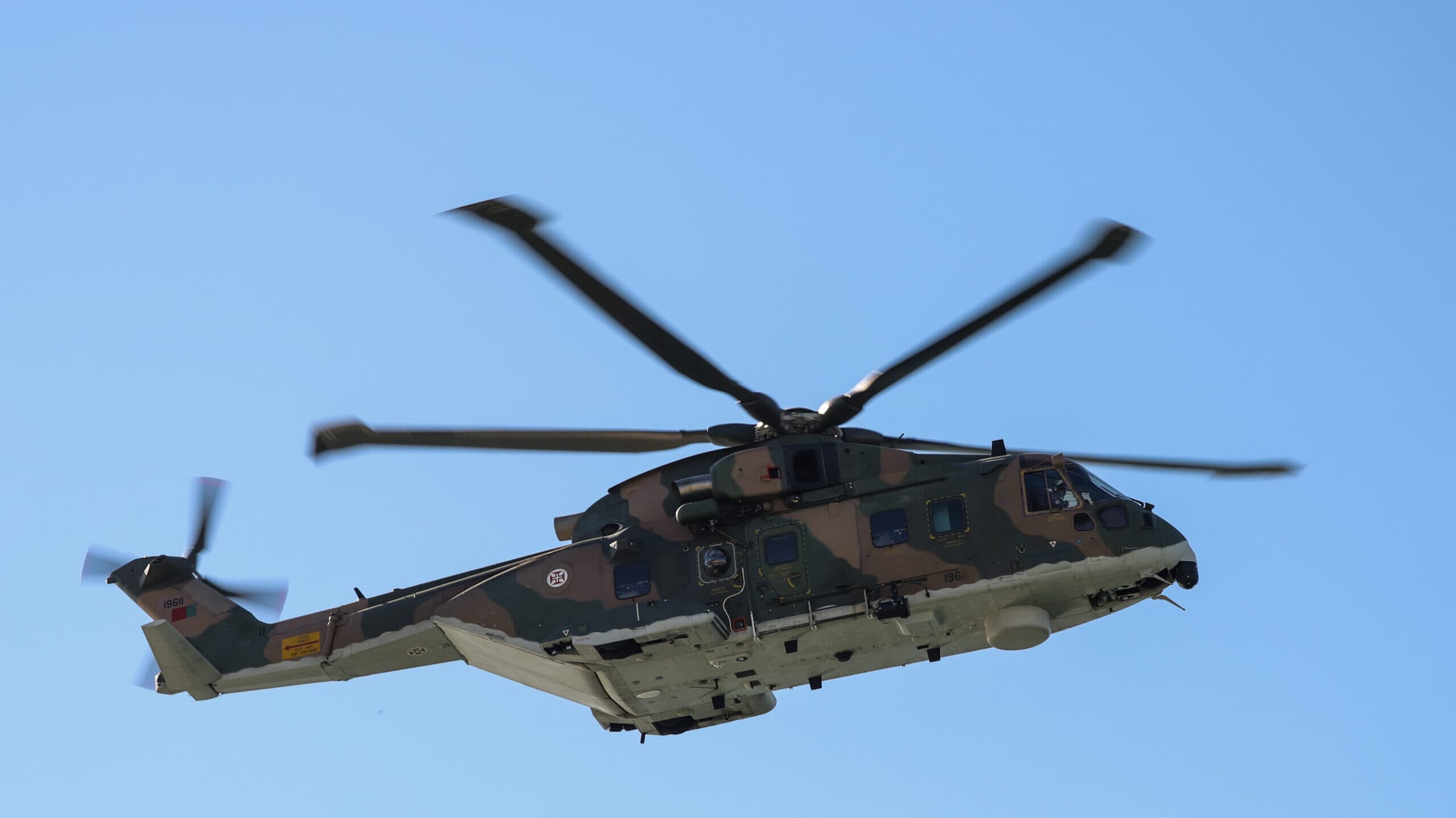 Força Aérea a recrutar Oficiais e Praças em regime de contrato. Tem 540 vagas