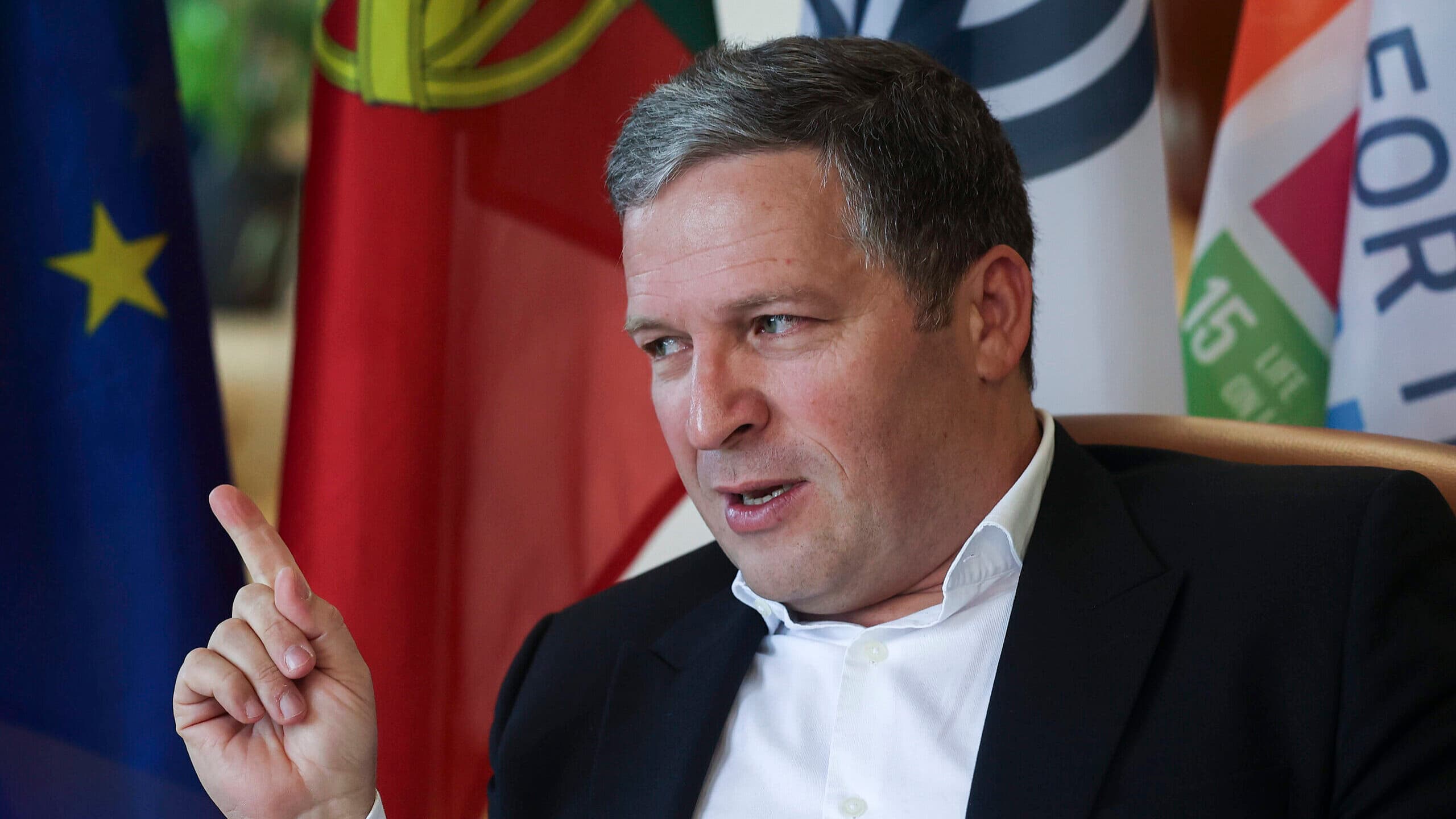 Vasp changes board composition and appoints a CEO