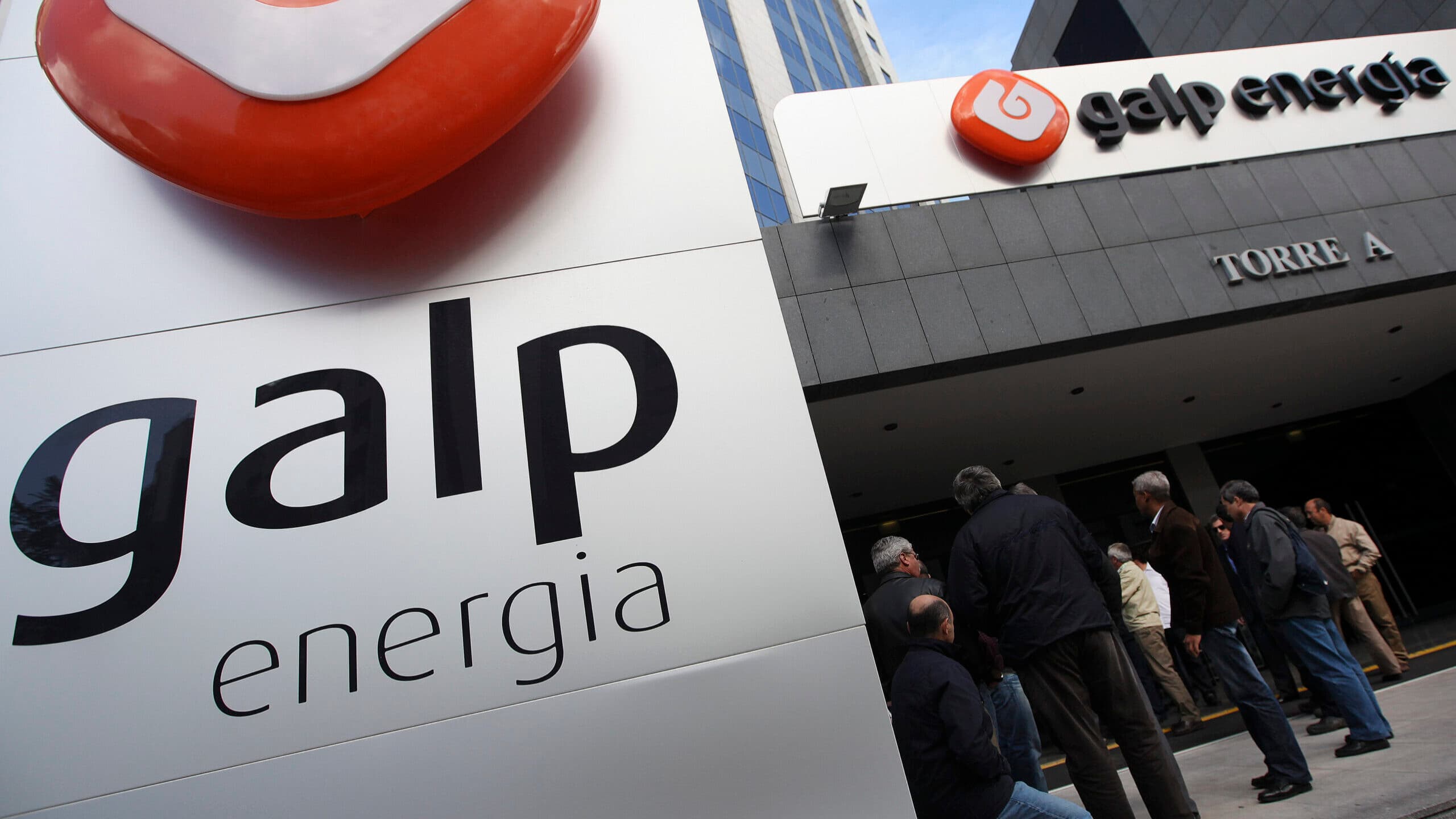 Galp and Moeve discuss merger of service station and refinery networks