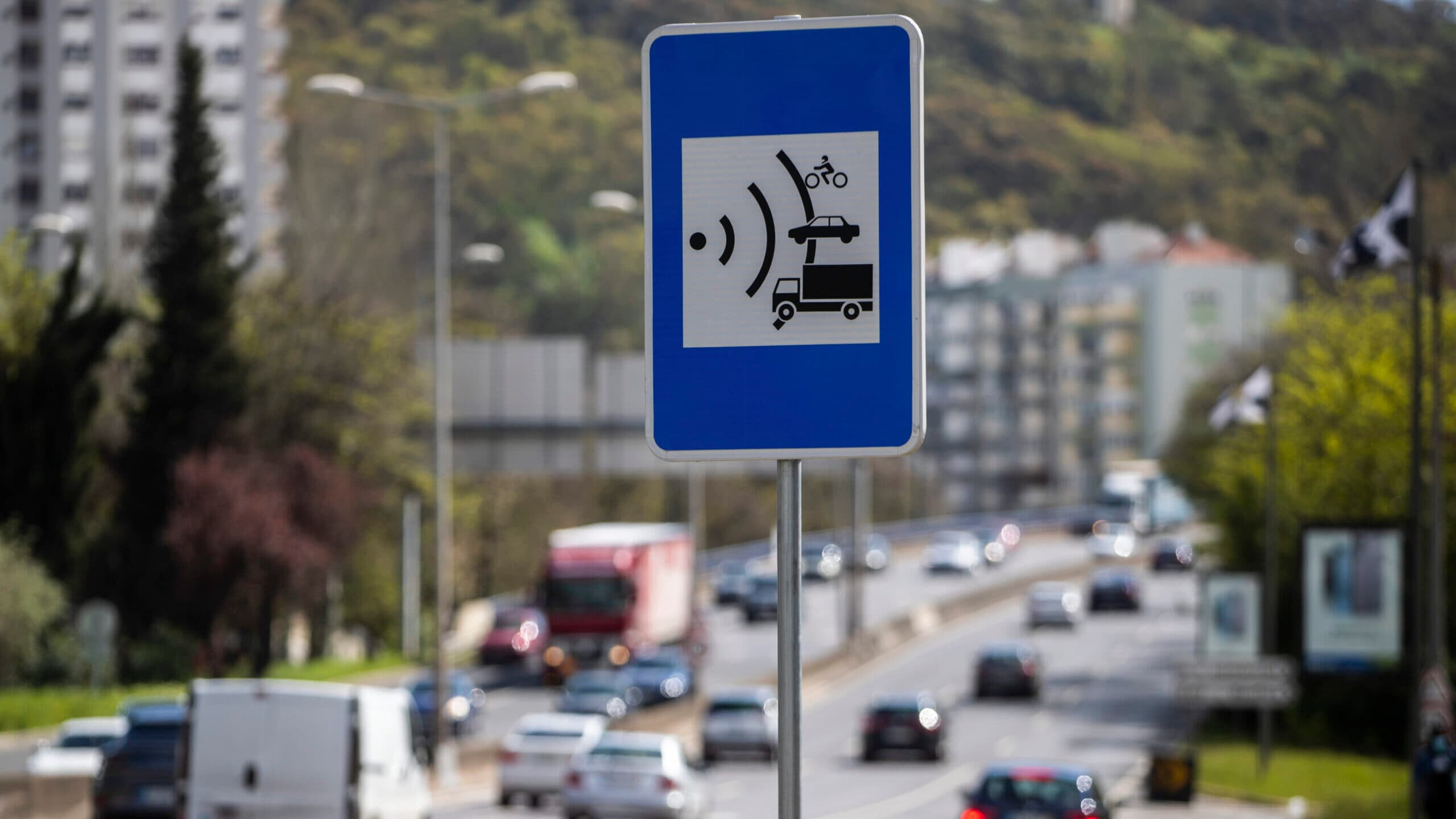 Government plans to install 12 more average speed cameras on Portuguese roads