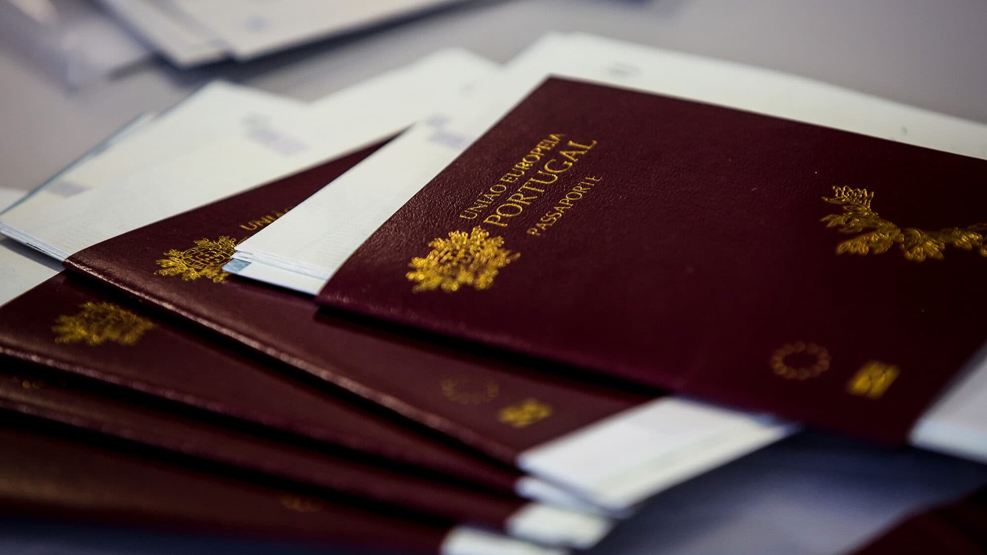 Border control system back in operation at Lisbon airport after suspension