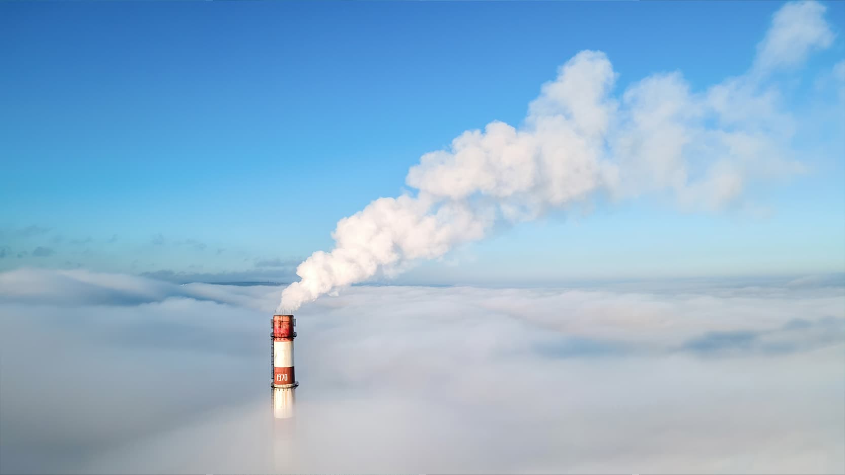 Brussels takes "first step" to ensure carbon price stability. Market review scheduled for July