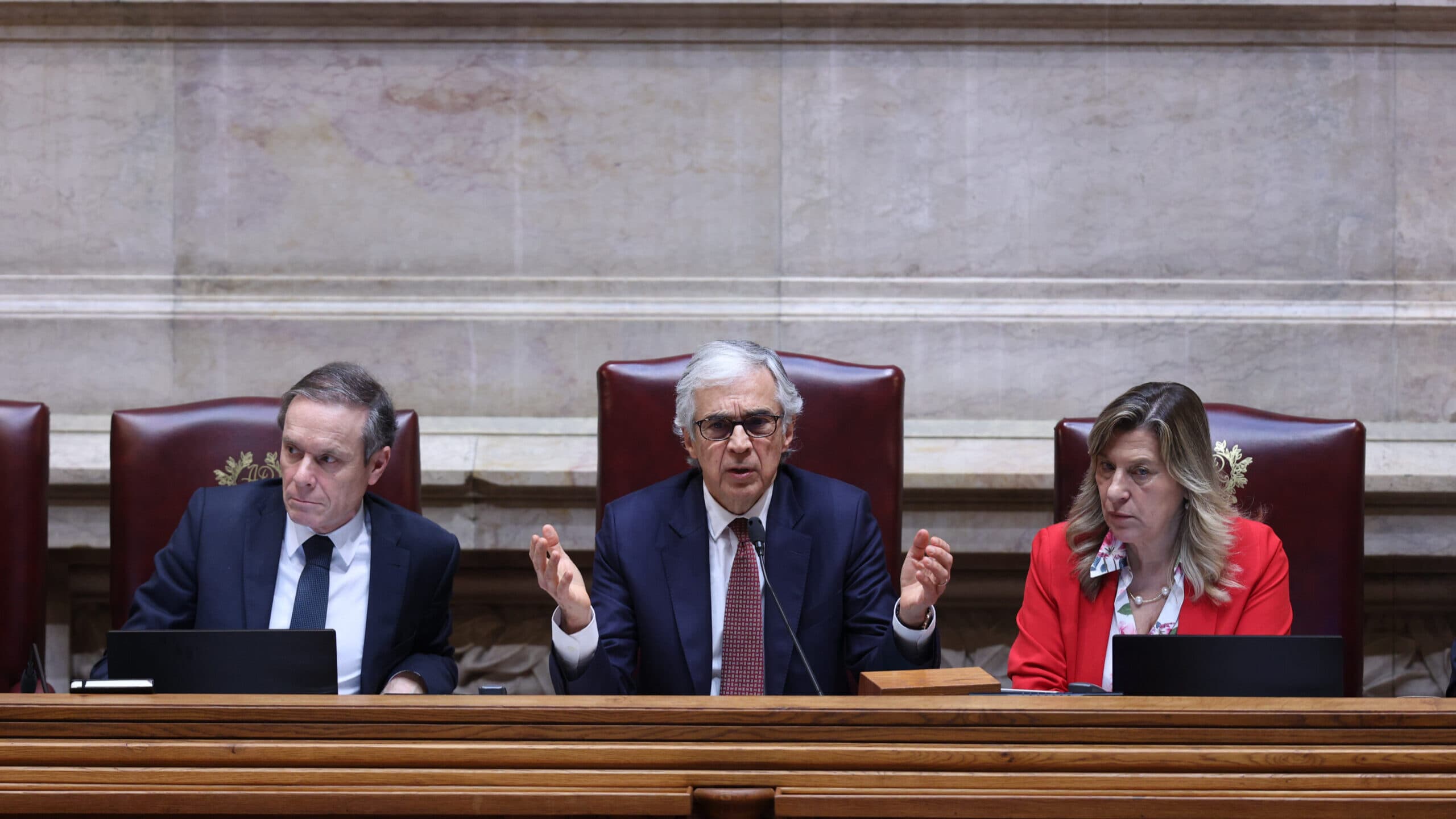 Complaint of workplace harassment and irregular appointments in the Assembly of the Republic archived