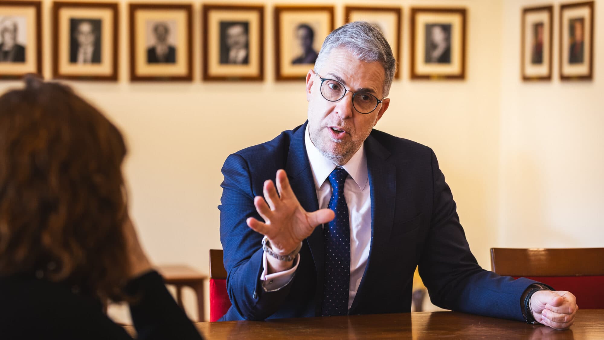 The court-appointed lawyer who ensures legal protection is not a second-class lawyer