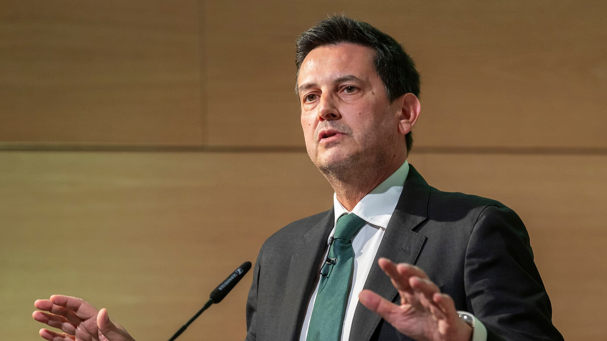 Rui Rocha assures he never received any complaint against Cotrim