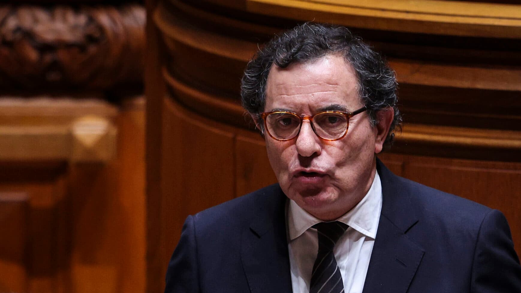 Castro Almeida to appear in Parliament to explain changes to ESNA. Portugal at risk of losing the European Startup Nations Alliance's headquarters