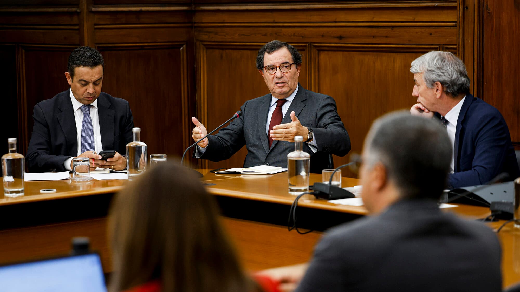 "There are PRR works that will be at risk because of these storms," admits Castro Almeida