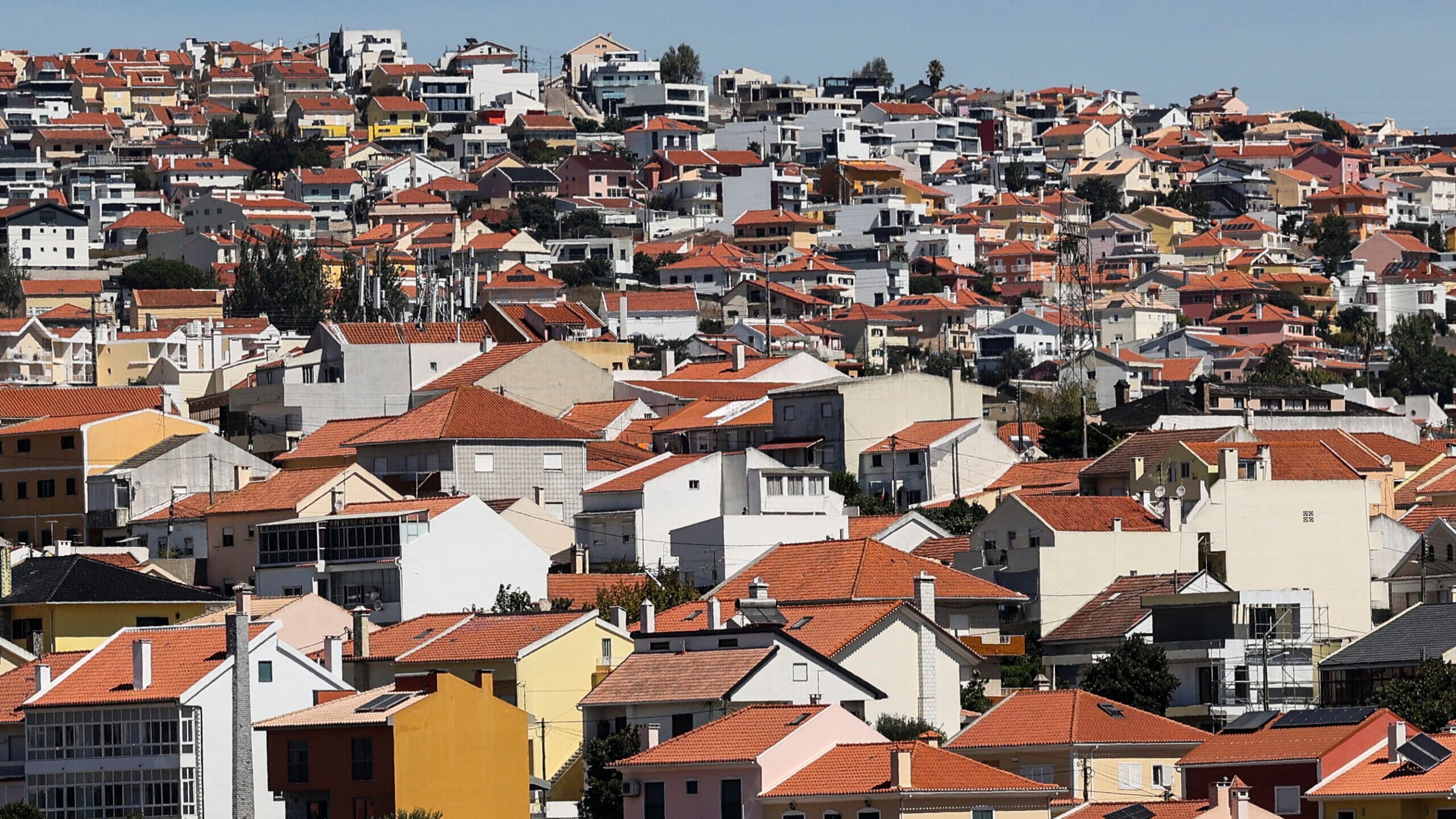 Euribor mixed: 3‑ and 6‑month up, 12‑month slips