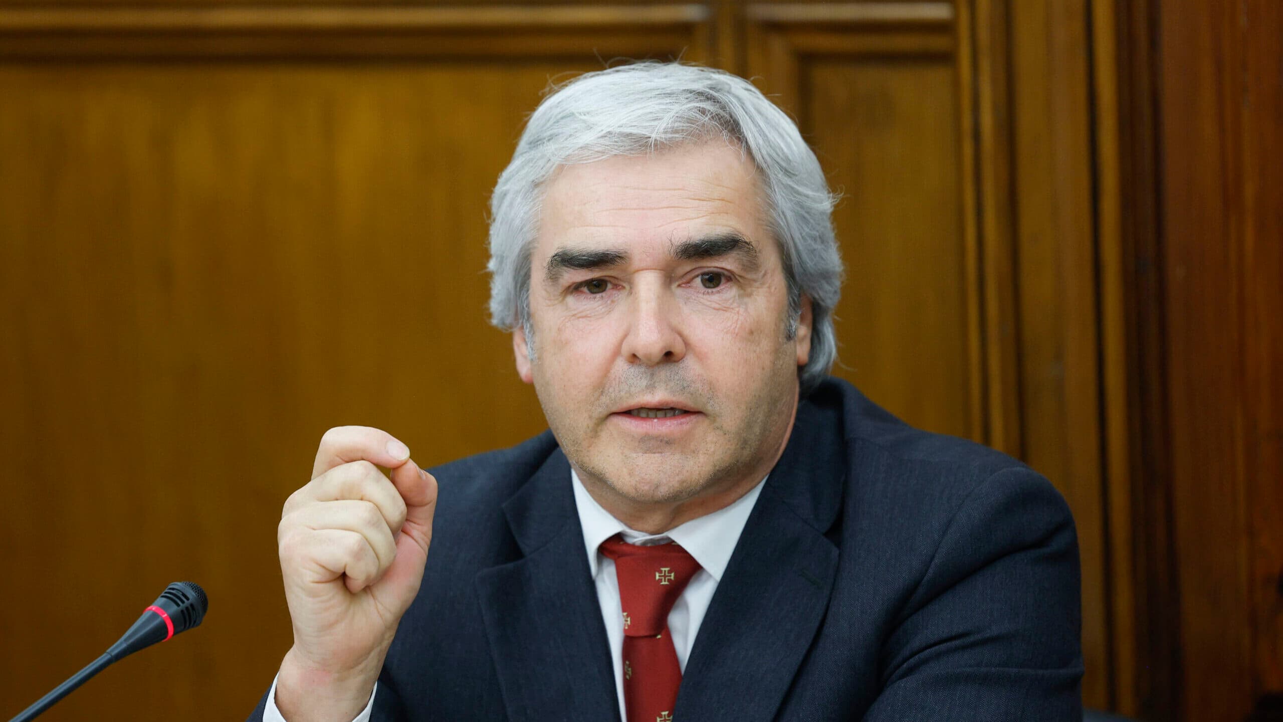 Frigate purchase includes up to 200 million in investment for the Alfeite Arsenal