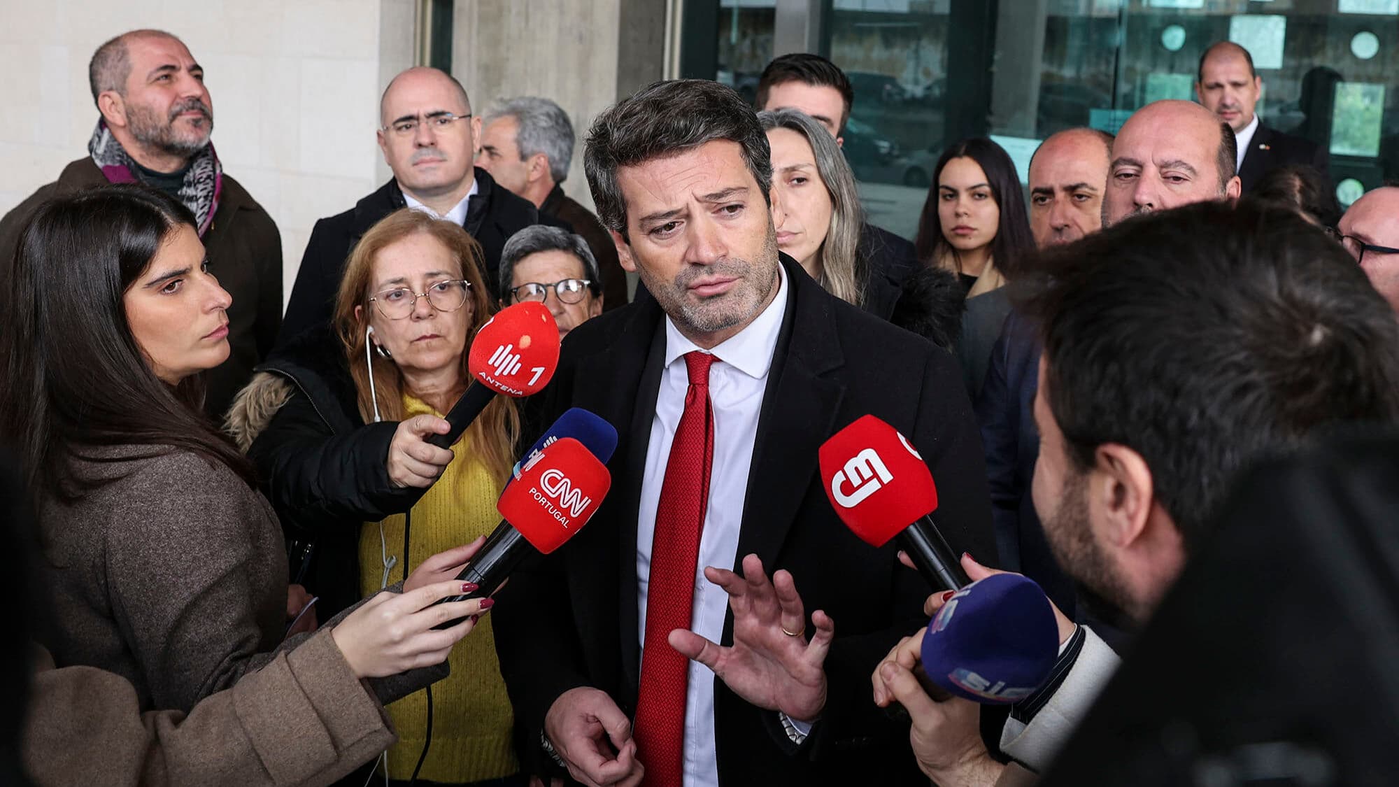 Court rules: Ventura must remove posters targeting the Roma community