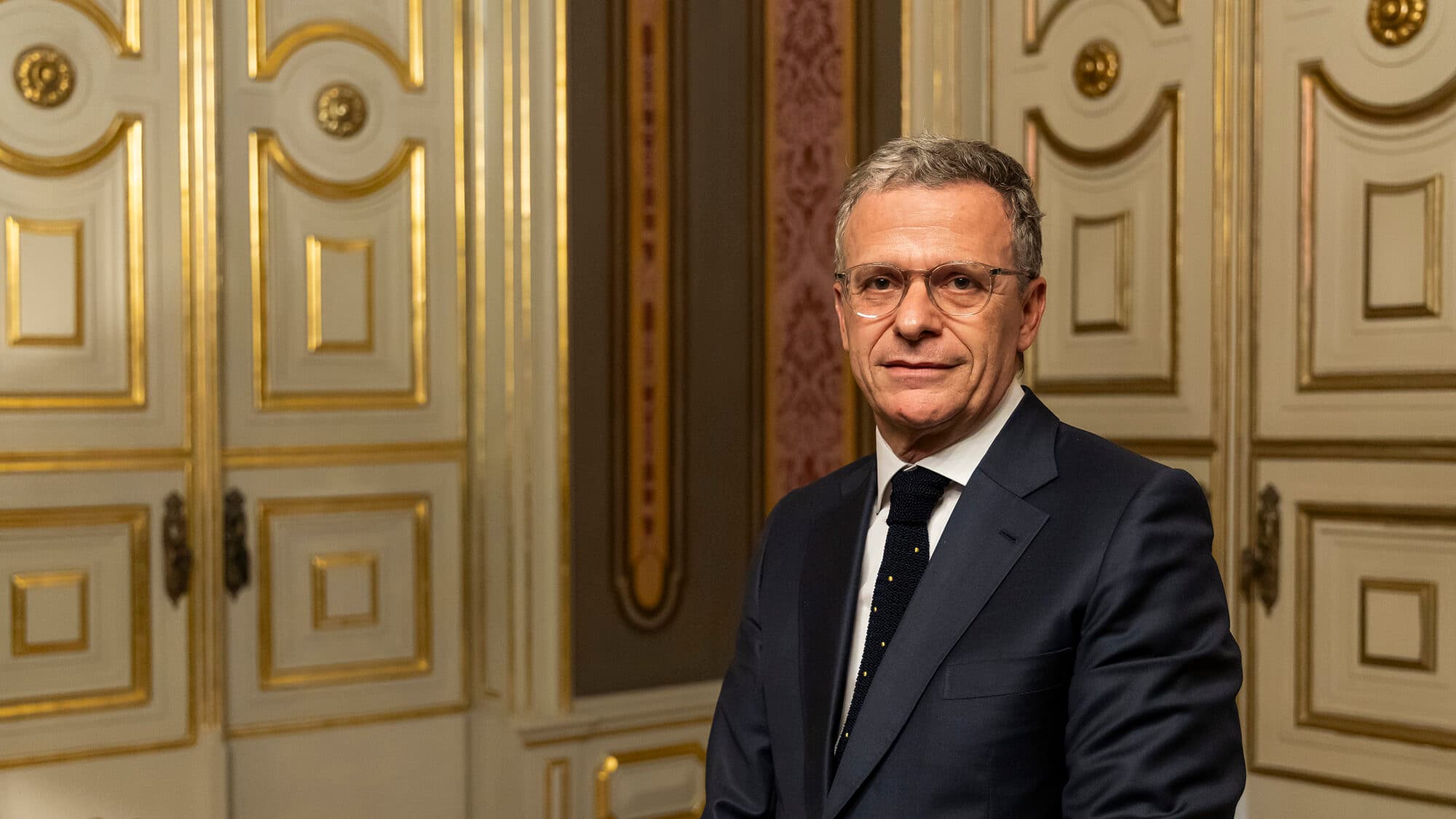 Fewer freebies from EMEL for electric cars, Carris with a new map. Lisbon has updates for 2026