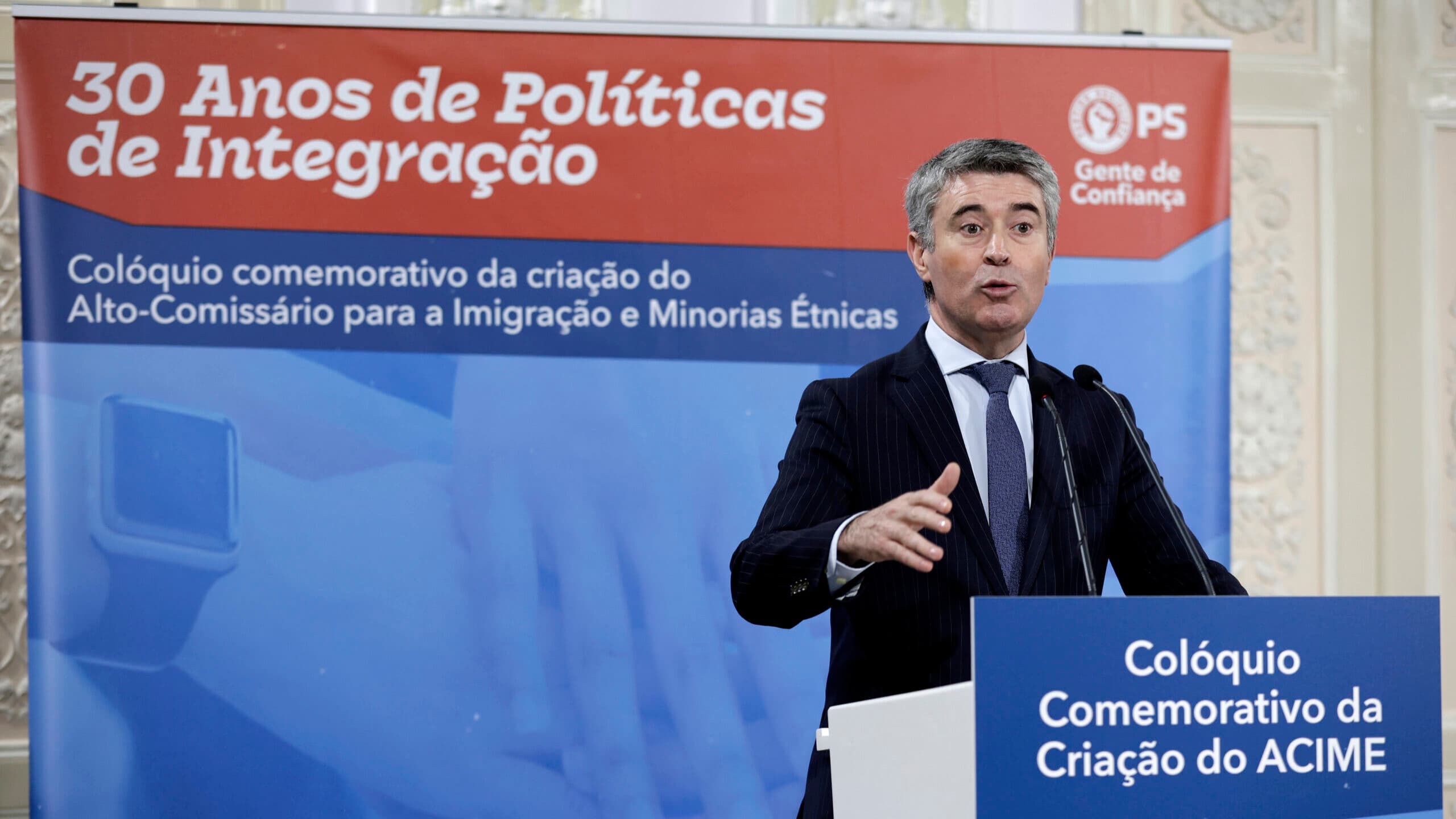 Carneiro says the idea that Portugal has open borders is a 'lie told a thousand times' by the Government