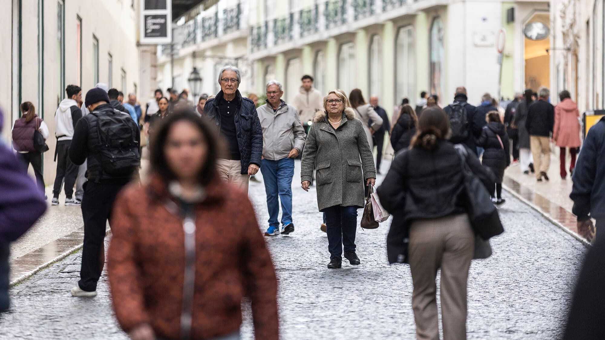 Employment slows down due to tighter immigration and lower economic growth