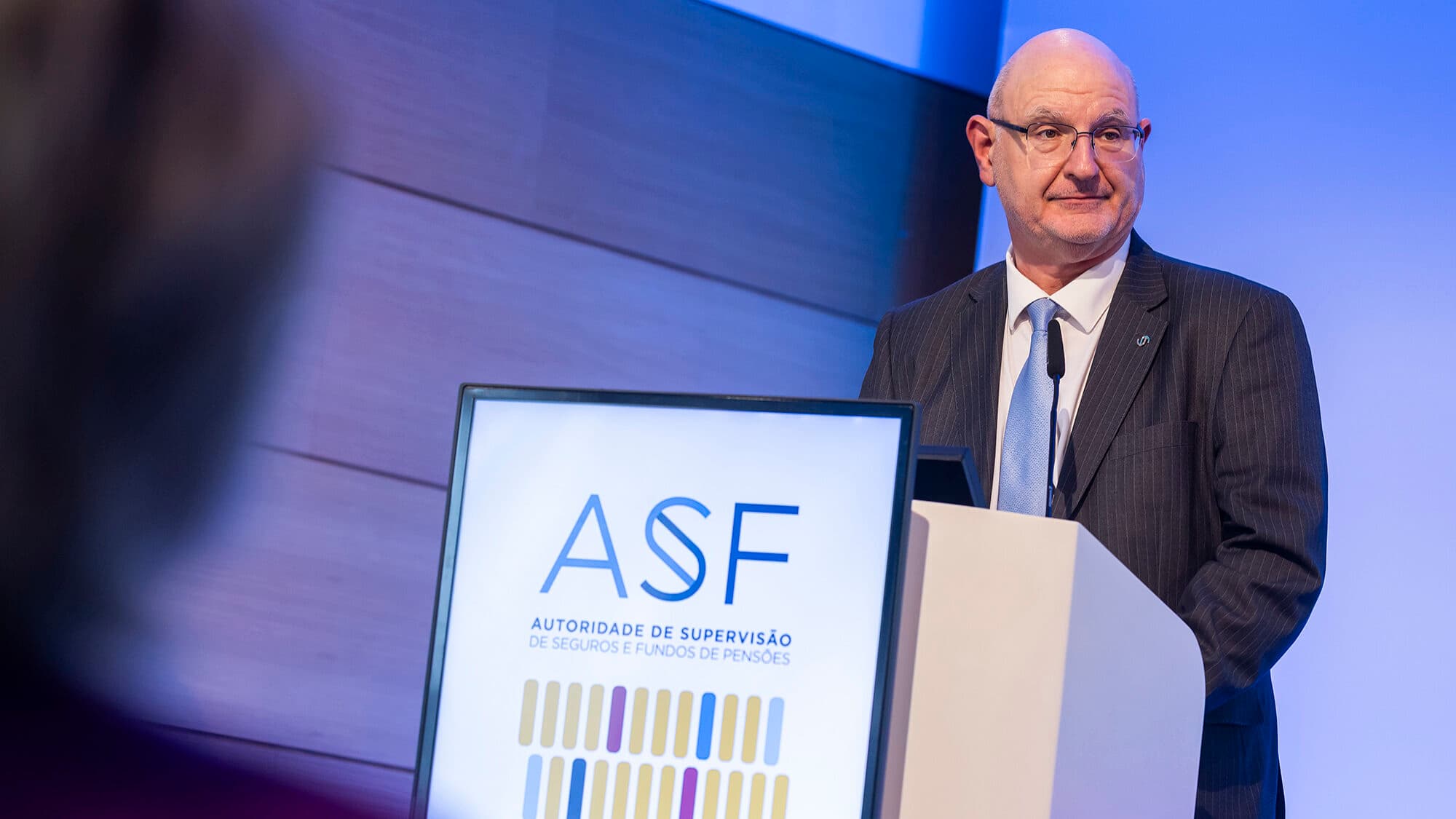 Insurance regulator has €1 million in 'illegal' salaries