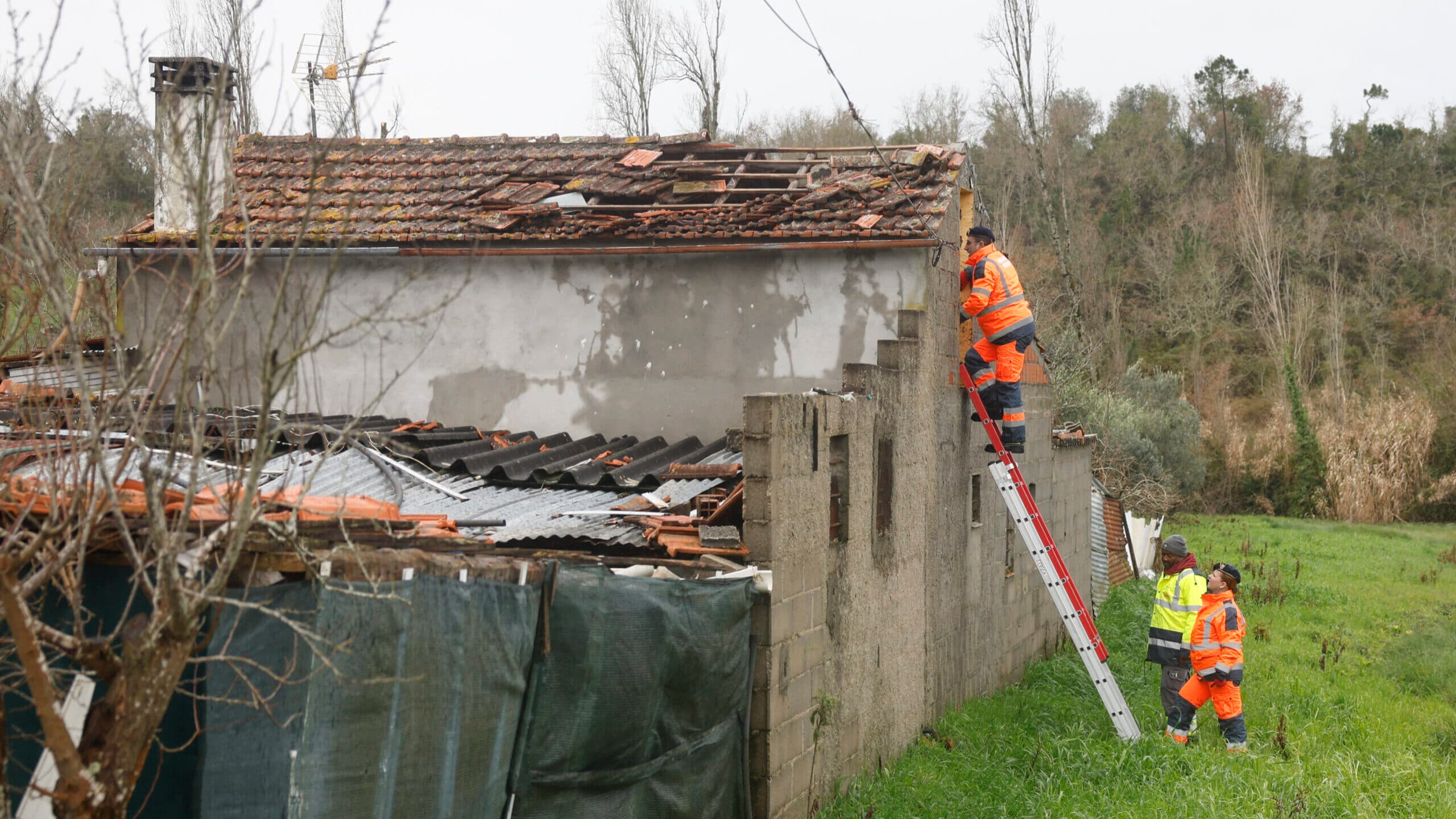 Bad weather: Most applications for house reconstruction in the Central region remain unopened