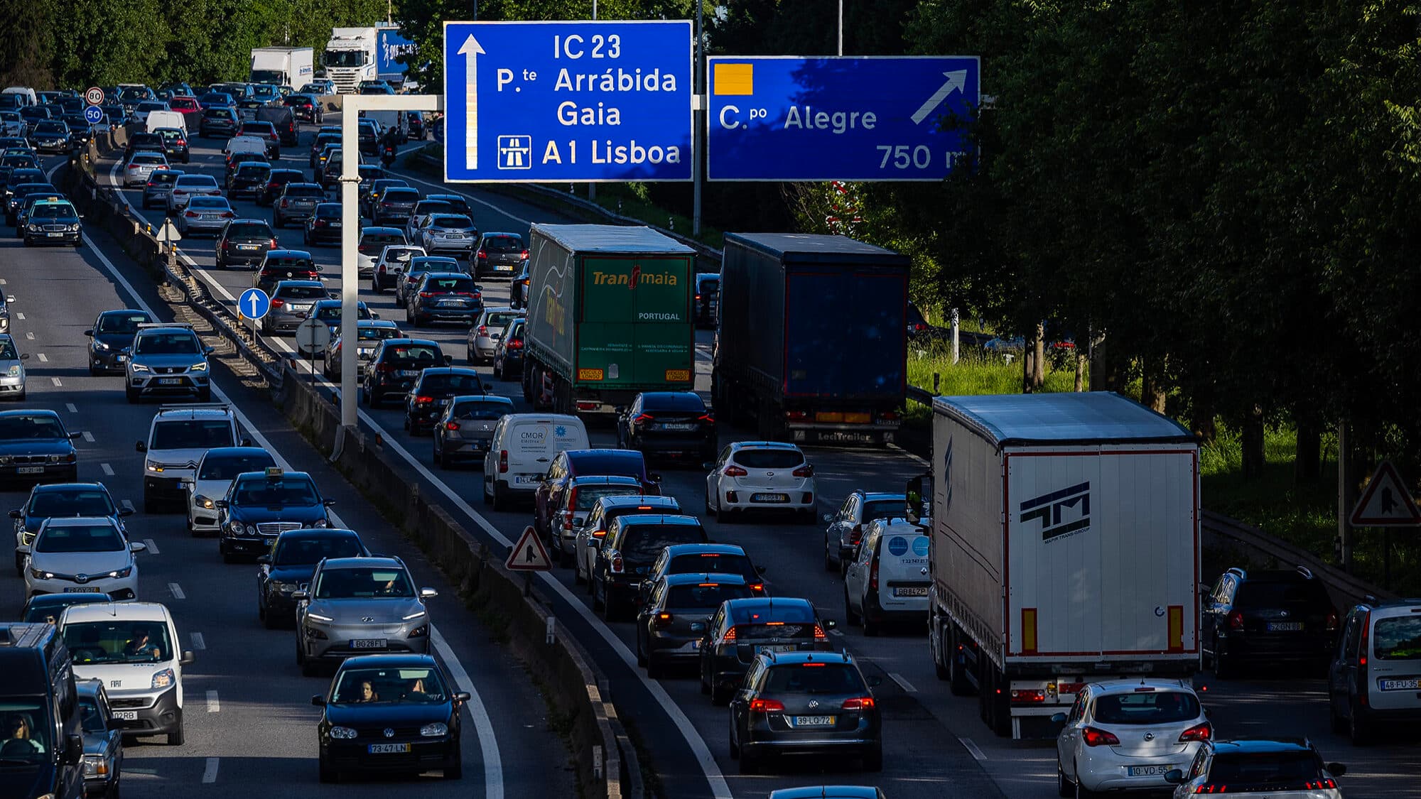 Heavy vehicles banned from Porto's VCI on weekdays